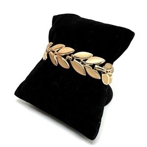 Trifari Gold Leaf Link Bracelet